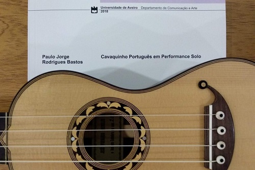 Dissertação de mestrado em música performance no instrumento Cavaquinho Português na Universidade de Aveiro